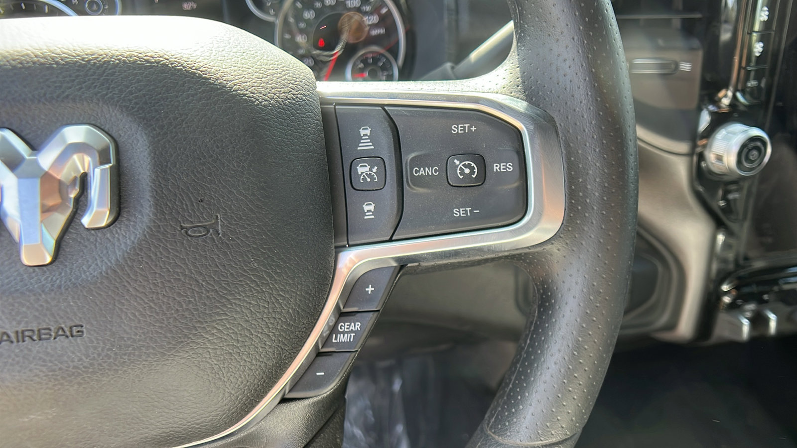 New 2025 RAM 2500 Tradesman image 22