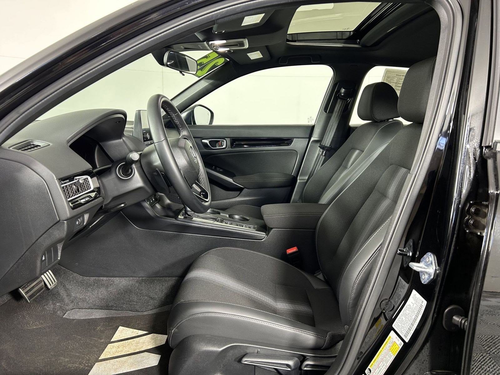 Used 2025 Honda Civic FWD Hybrid Sedan image 12