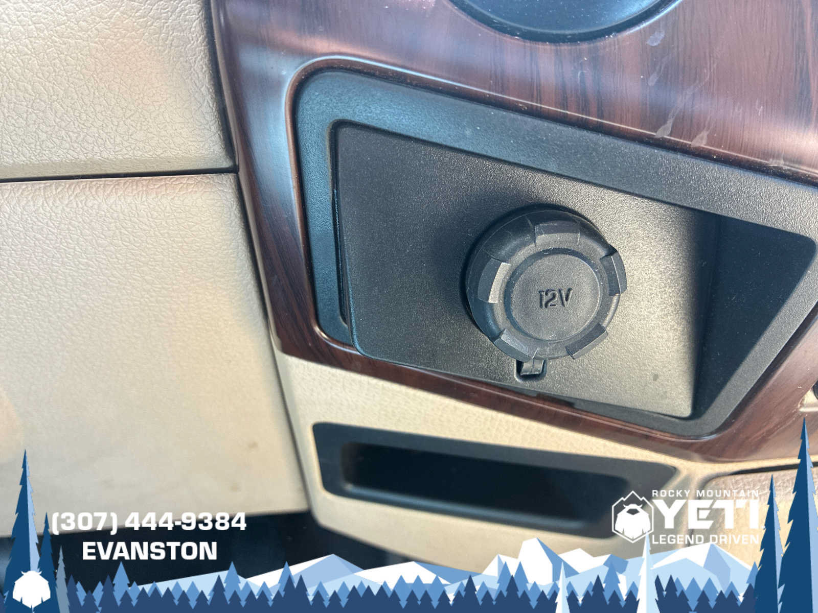 Used 2013 Ford F450 Lariat w/ Lariat Ultimate Pkg AWD/4WD image 24