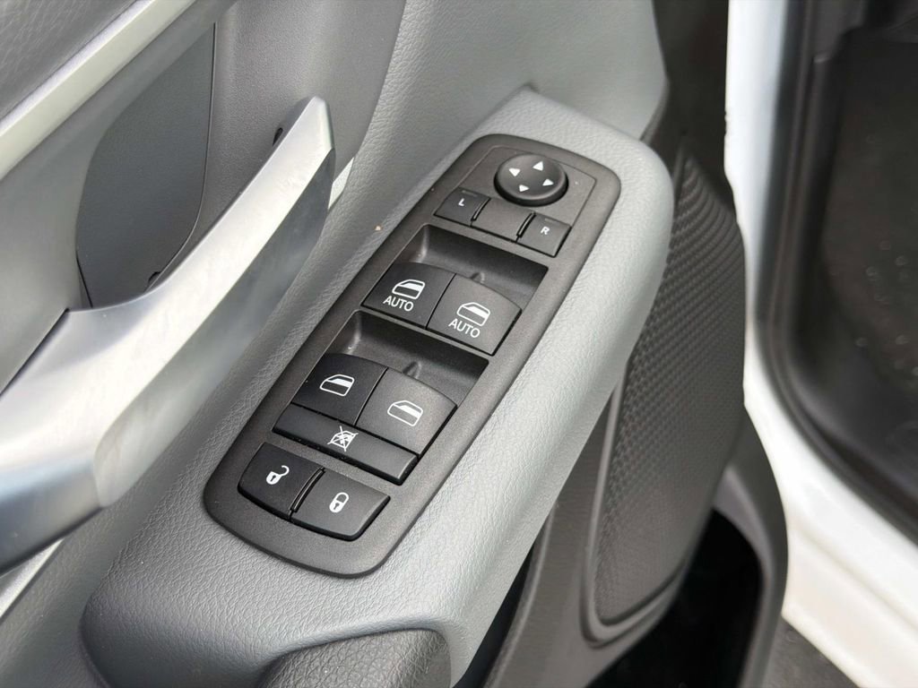 Used 2023 RAM 1500 Big Horn image 25