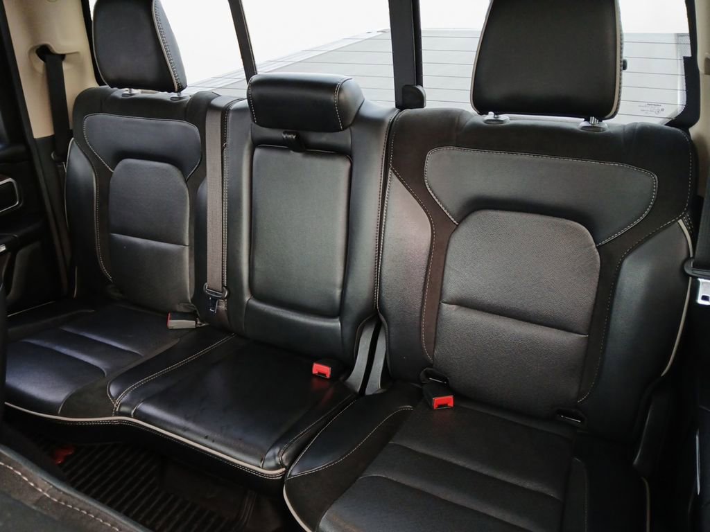 Used 2020 RAM 1500 Laramie image 22