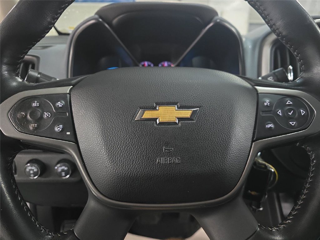 Used 2021 Chevrolet Colorado Z71 w/ Safety Package AWD/4WD image 19
