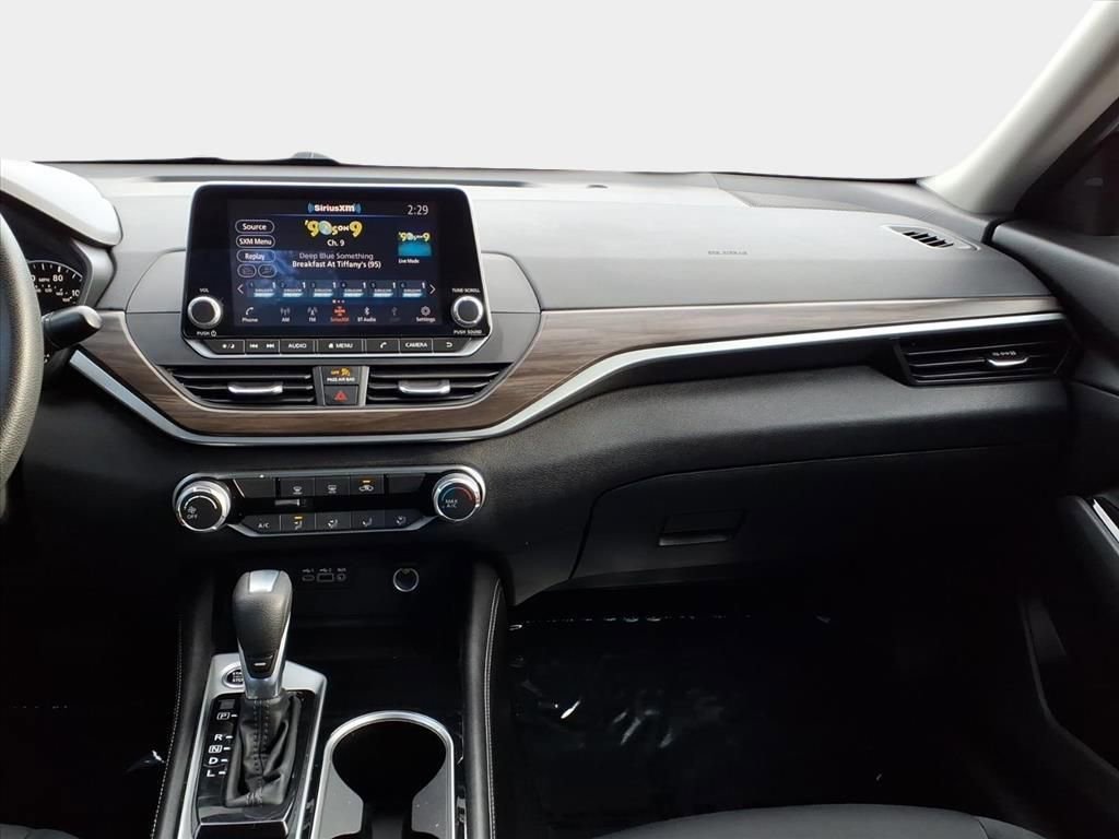 Used 2023 Nissan Altima 2.5 SV image 13