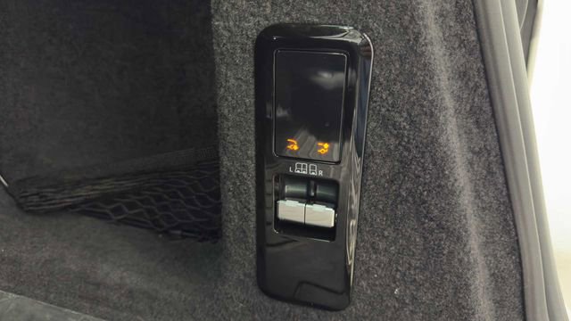 Used 2024 Land Rover Range Rover Sport Dynamic SE image 36