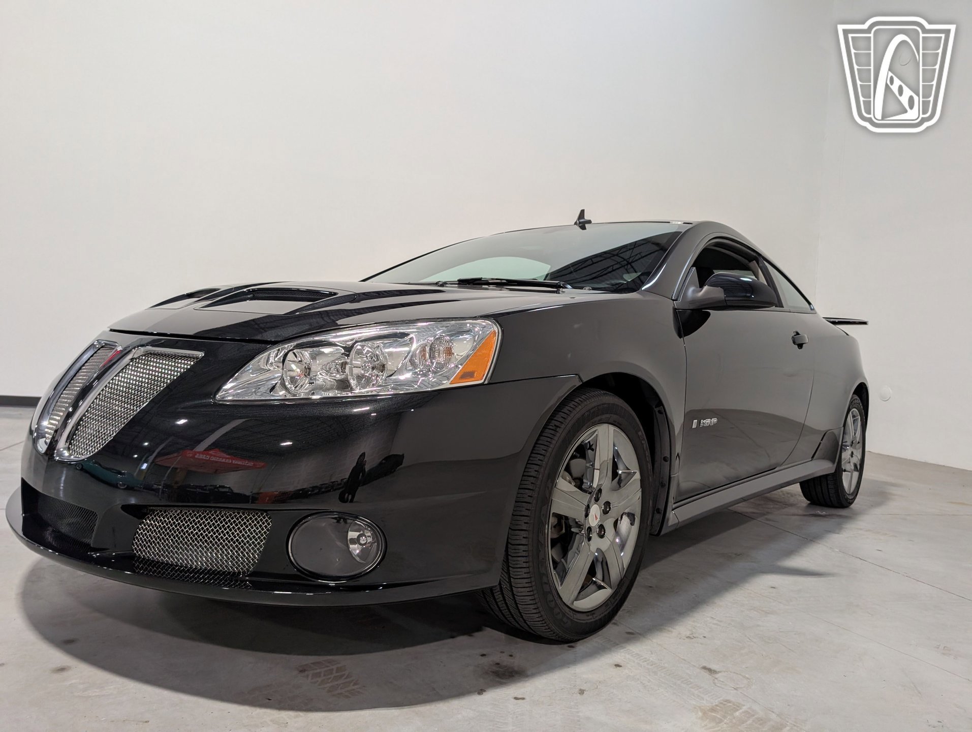 Used 2009 Pontiac G6 GXP w/ Sun And Sound Package image 3