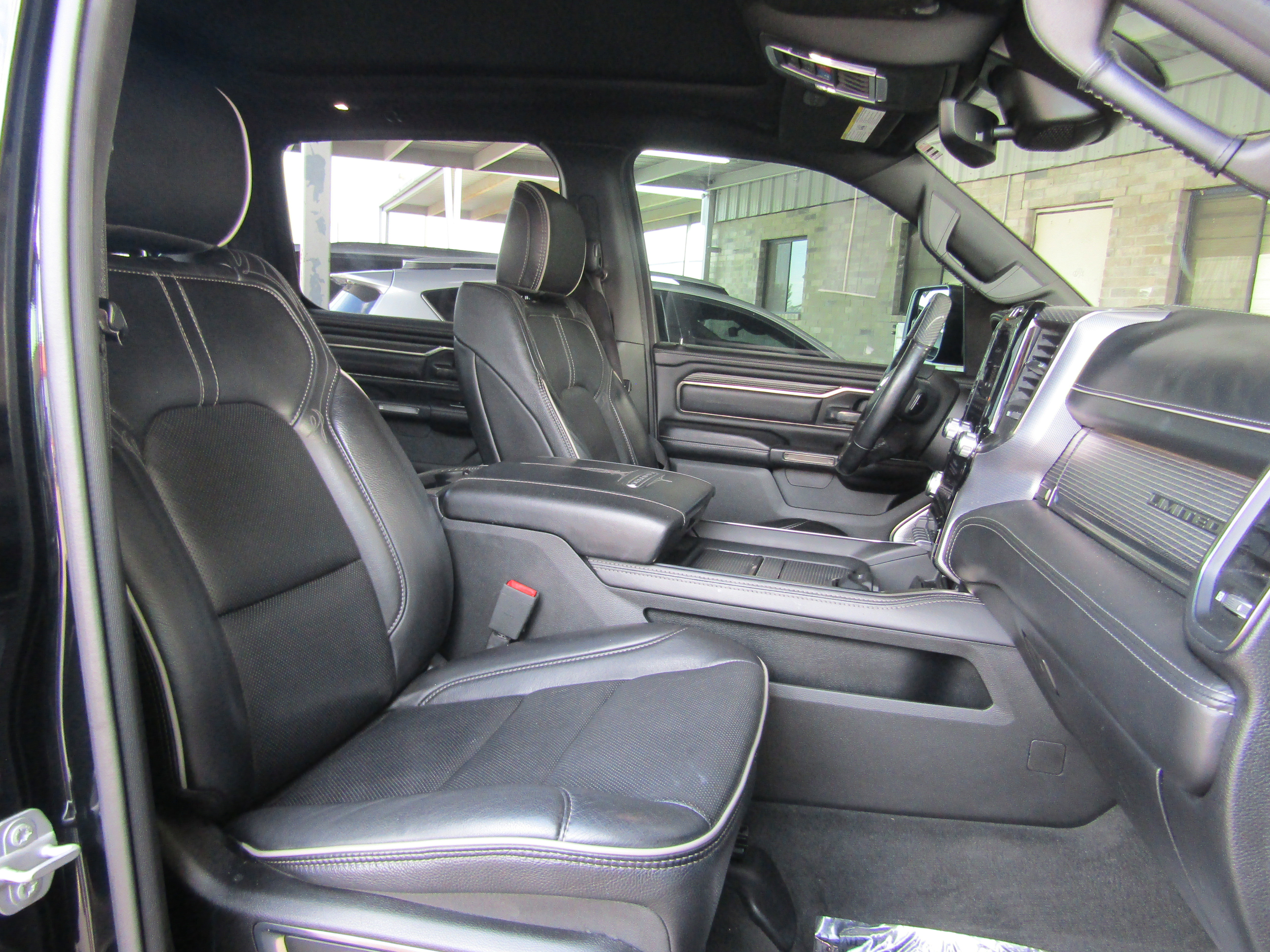 Used 2021 GMC Sierra 1500 SLE image 11