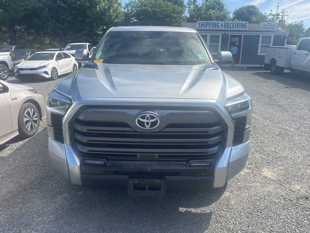 Used 2024 Toyota Tundra Limited AWD/4WD image 2