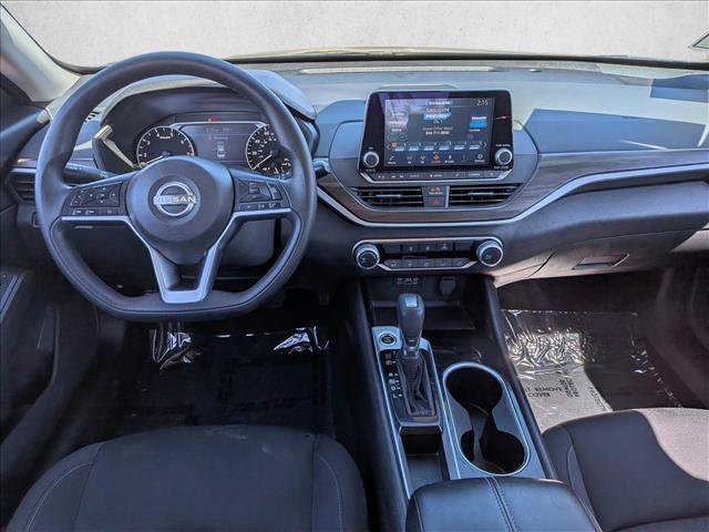 Used 2024 Nissan Altima 2.5 SV FWD image 23