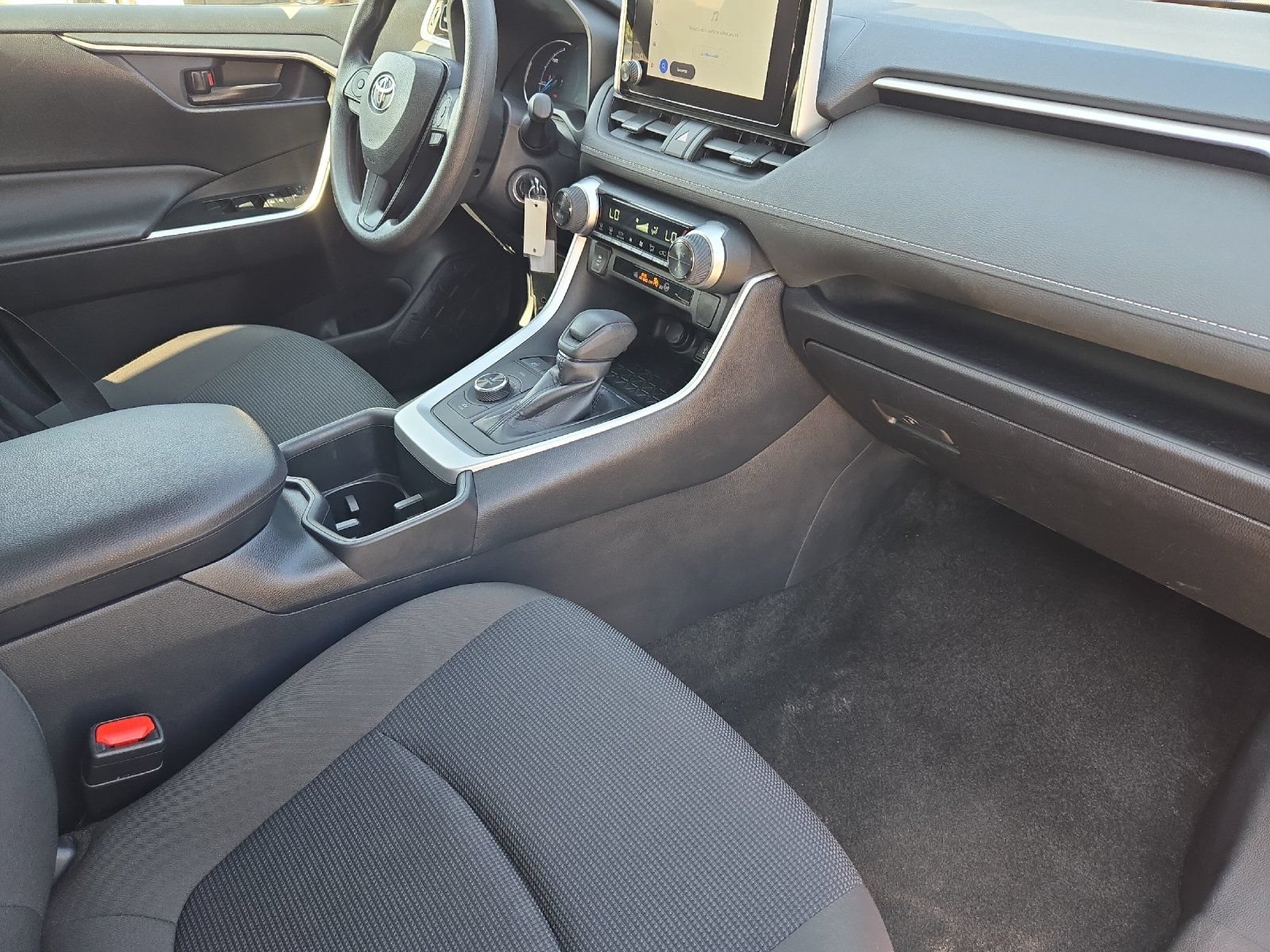 Certified 2025 Toyota RAV4 LE AWD/4WD image 15