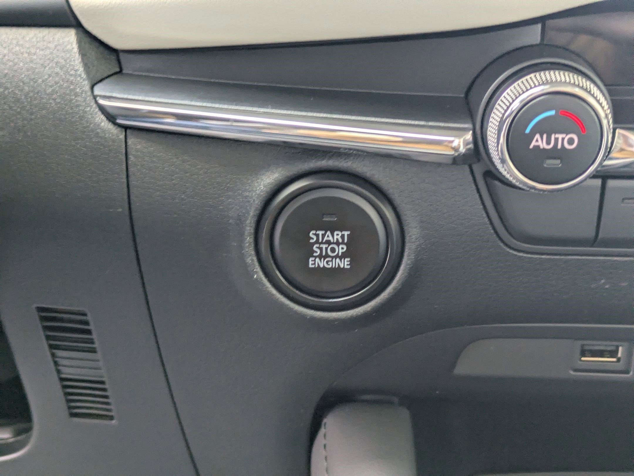 Used 2020 MAZDA MAZDA3 AWD Sedan w/ Premium Package image 20