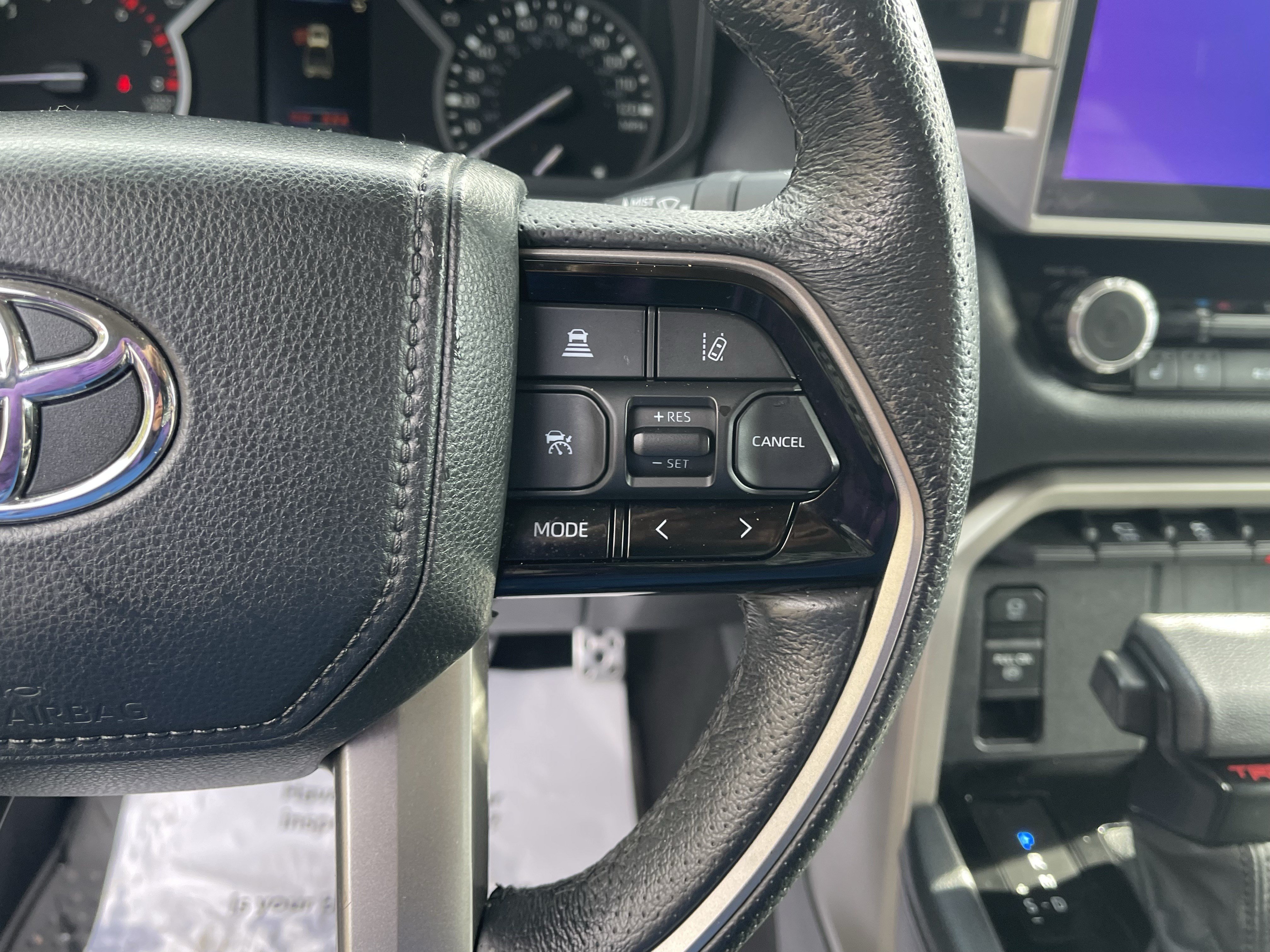 Used 2022 Toyota Tundra Limited w/ TRD Off-Road Package AWD/4WD image 21