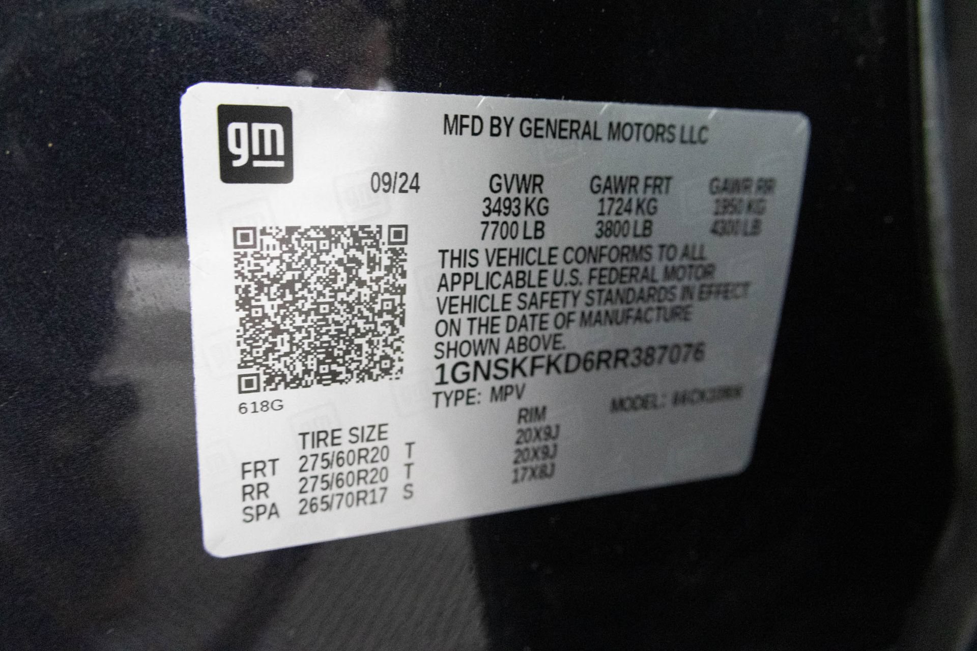 Used 2024 Chevrolet Suburban Premier w/ Premium Package AWD/4WD image 52