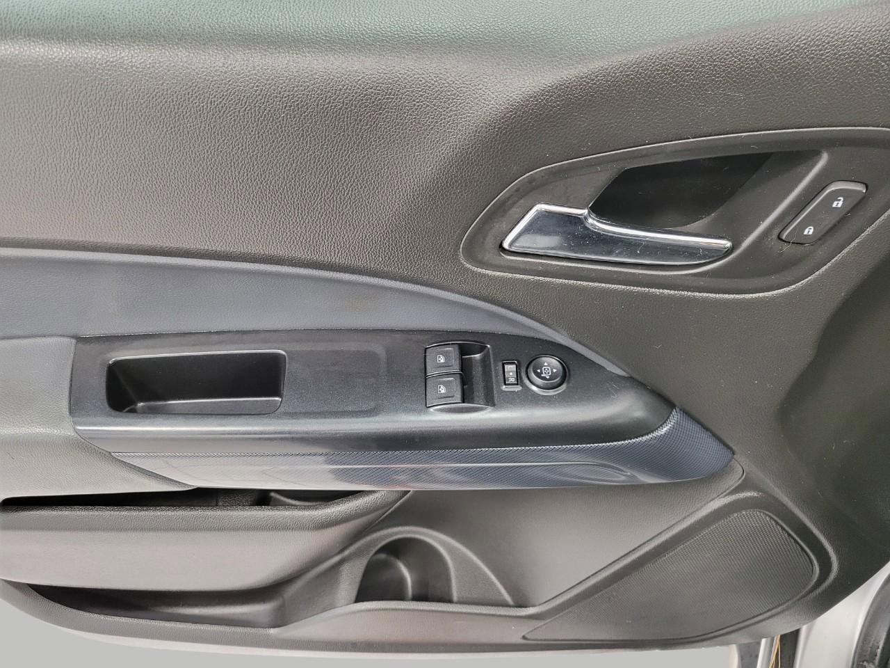 Used 2015 Chevrolet Colorado Z71 image 26