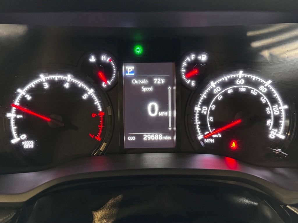 Certified 2023 Toyota 4Runner SR5 AWD/4WD image 34