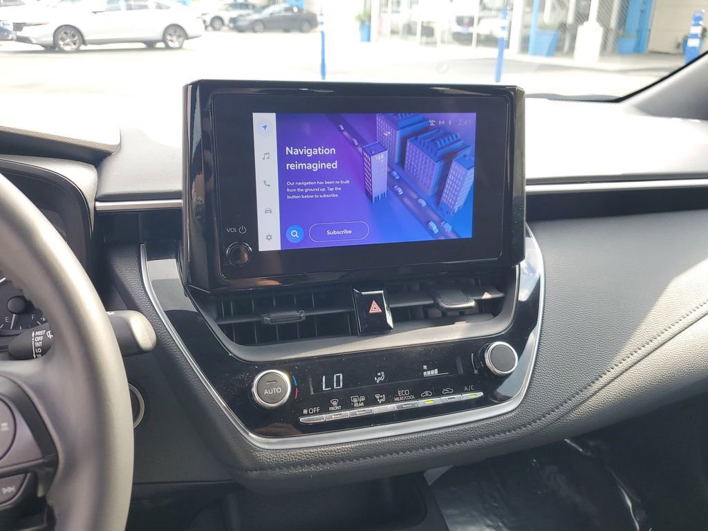 Used 2023 Toyota Corolla SE image 25