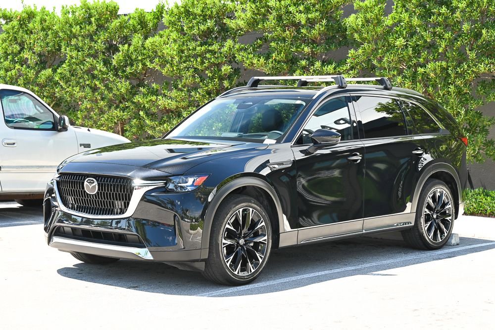 Used 2024 MAZDA CX-90 Plug-In Hybrid w/ Premium Pkg image 1