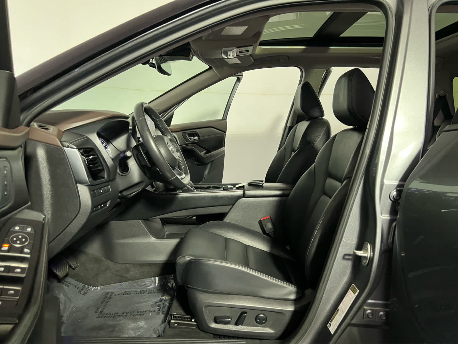 Used 2023 Nissan Rogue SL w/ SL Premium Package AWD/4WD image 22