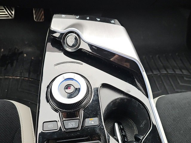 Used 2022 Kia EV6 GT-Line w/ GT-Line Suede Seat Package image 6