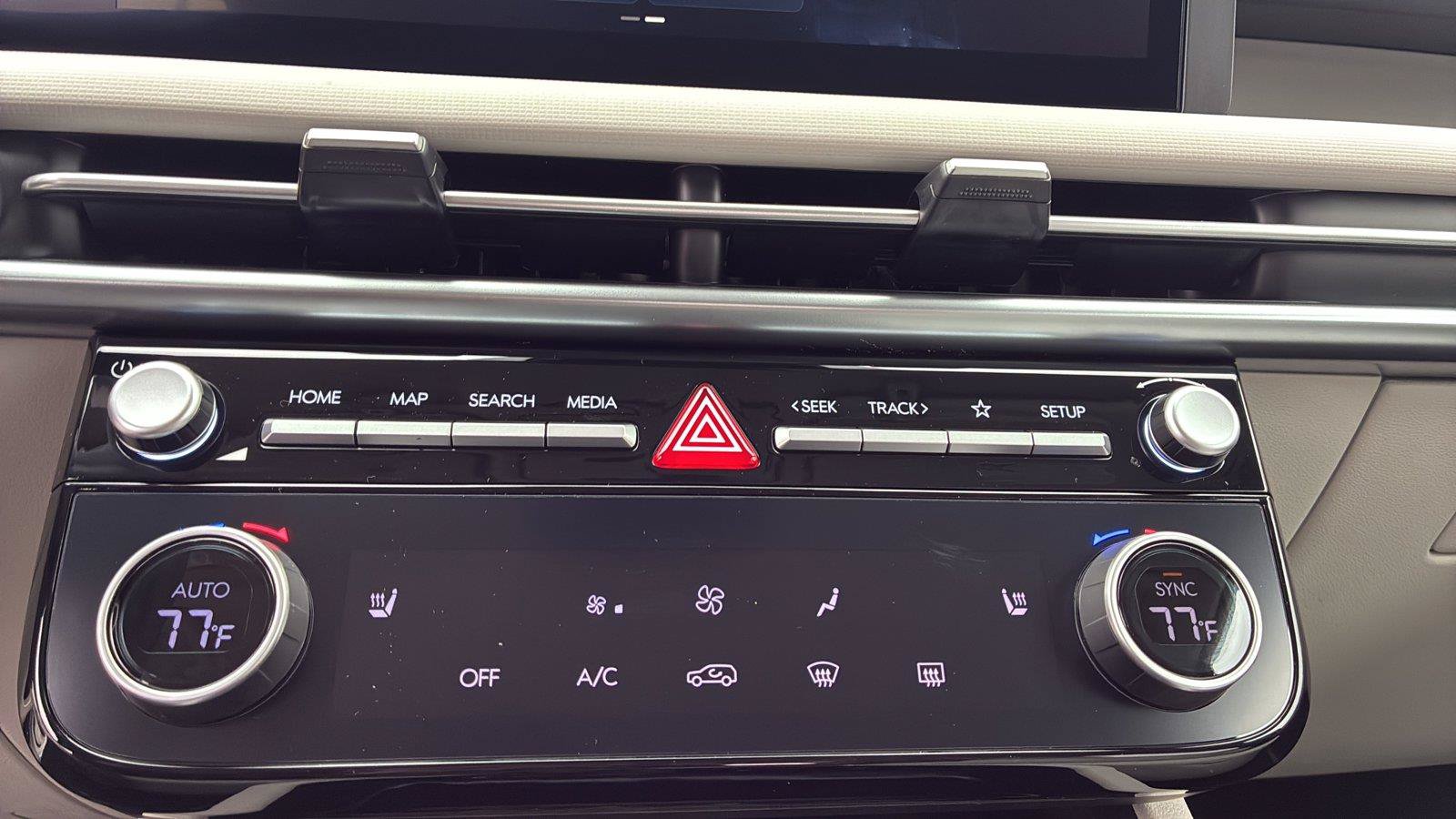 New 2026 Hyundai Tucson SEL Plus AWD/4WD image 17