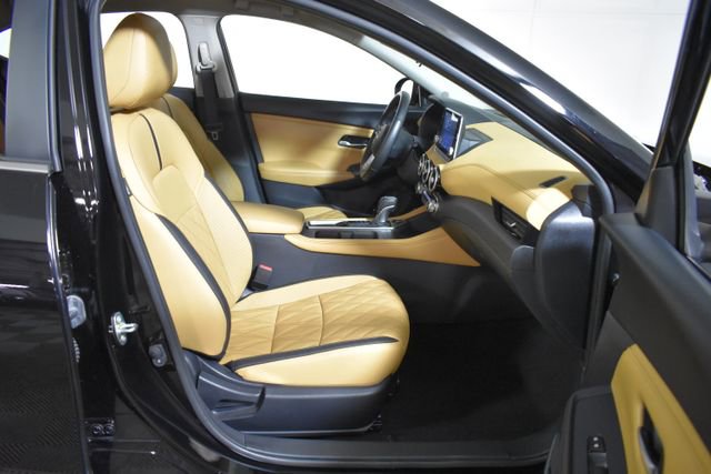 Certified 2024 Nissan Sentra SV w/ SV Premium Package FWD image 35