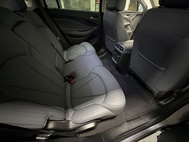 Used 2020 Buick Envision Premium image 27