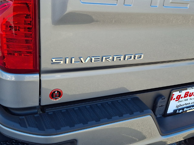 Used 2023 Chevrolet Silverado 1500 Custom AWD/4WD image 29