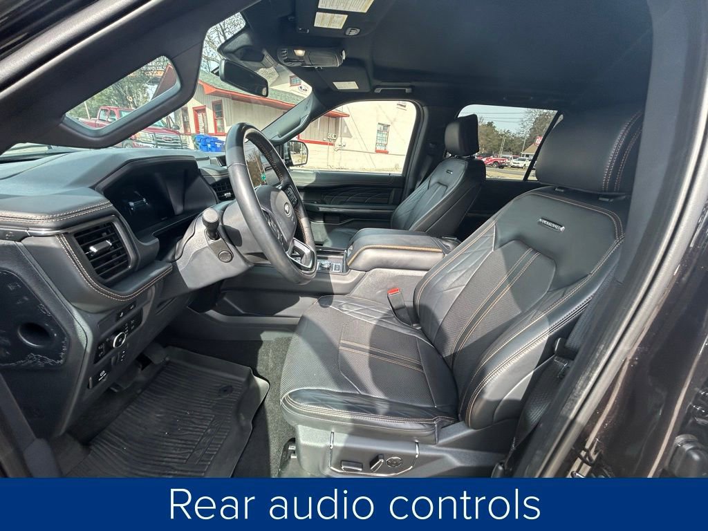 Used 2024 Ford Expedition Max Platinum image 32
