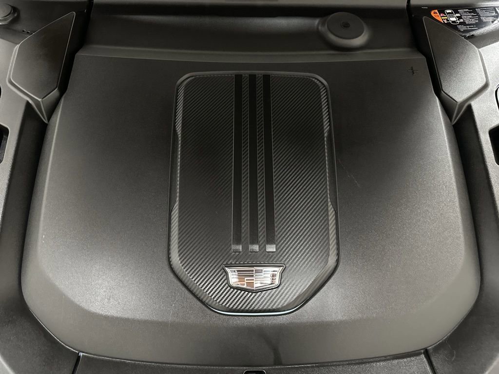 Used 2024 Cadillac Lyriq Luxury w/ LPO, Floor Liner Package image 7