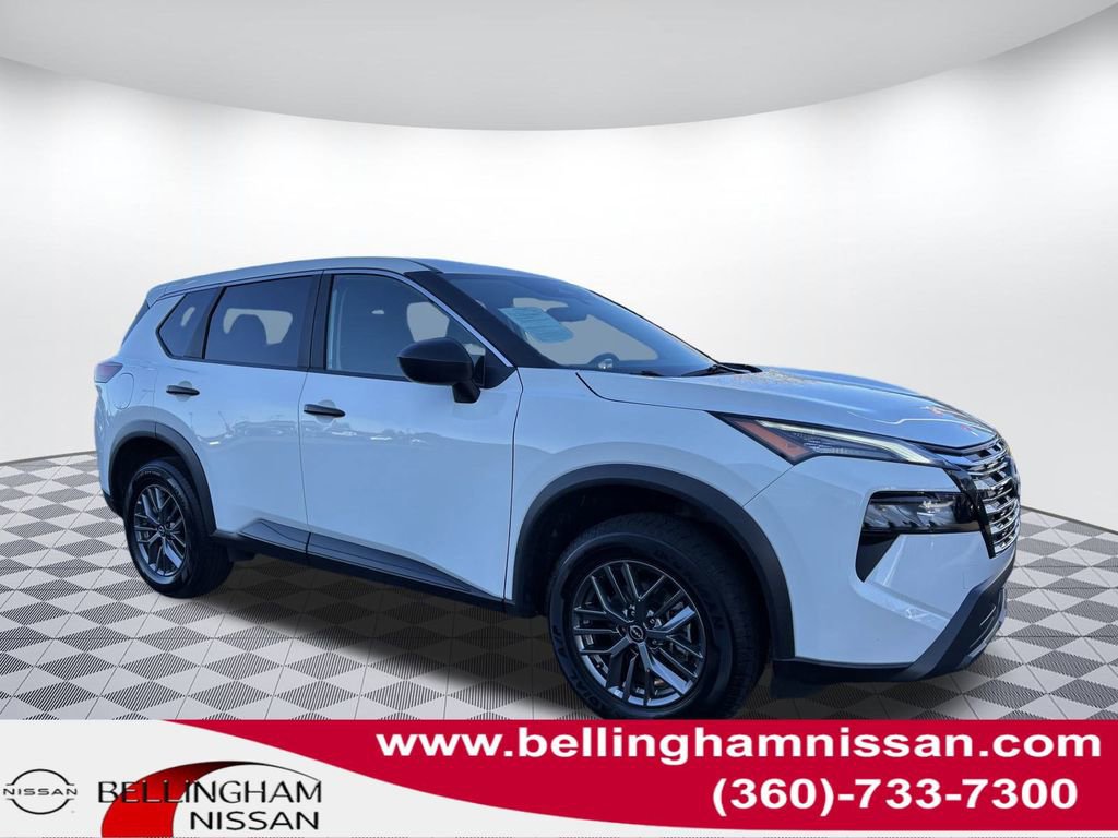 Used 2024 Nissan Rogue S image 1