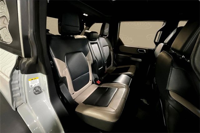 Used 2022 Ford Bronco Wildtrak image 16