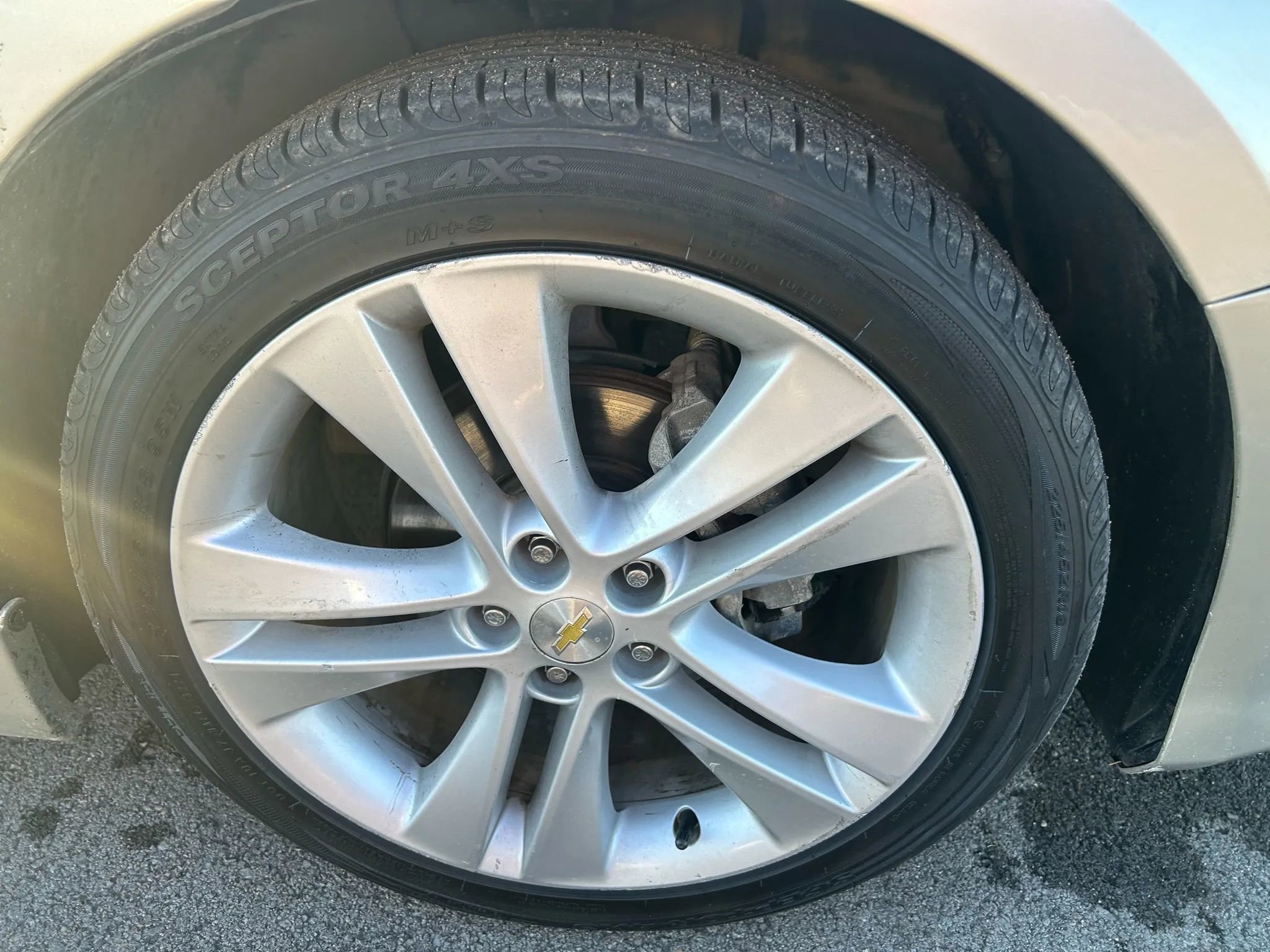 Used 2016 Chevrolet Cruze LTZ w/ Enhanced Safety Package image 37