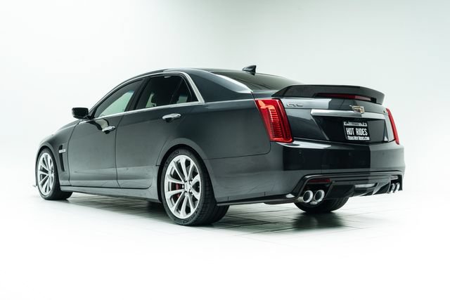 Used 2018 Cadillac CTS V w/ Carbon Fiber Package RWD image 18