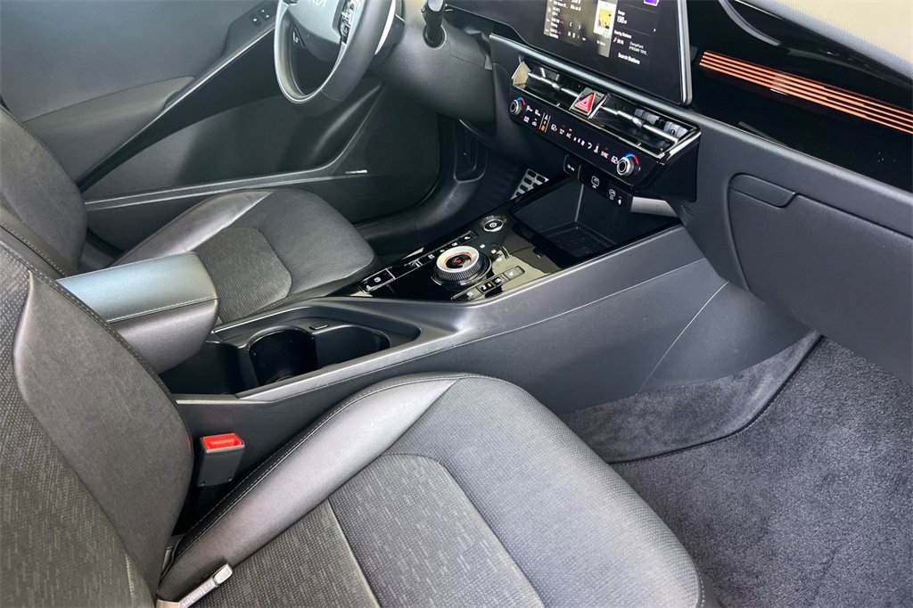 Used 2023 Kia Niro Wave image 18