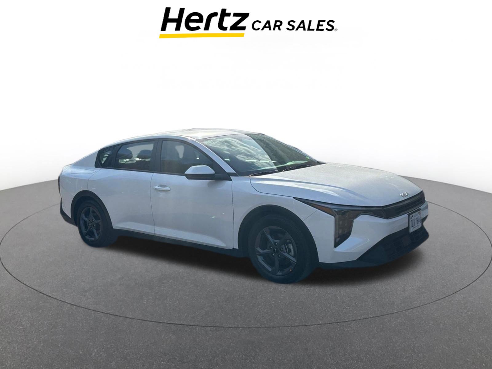 Used 2025 Kia K4 LXS image 1