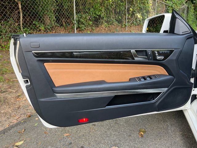Used 2015 Mercedes-Benz E 550 Cabriolet image 10