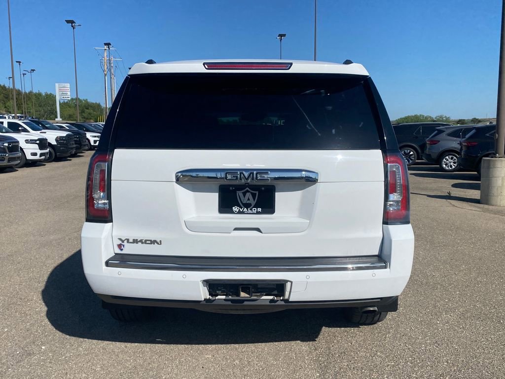 Used 2015 GMC Yukon Denali image 6