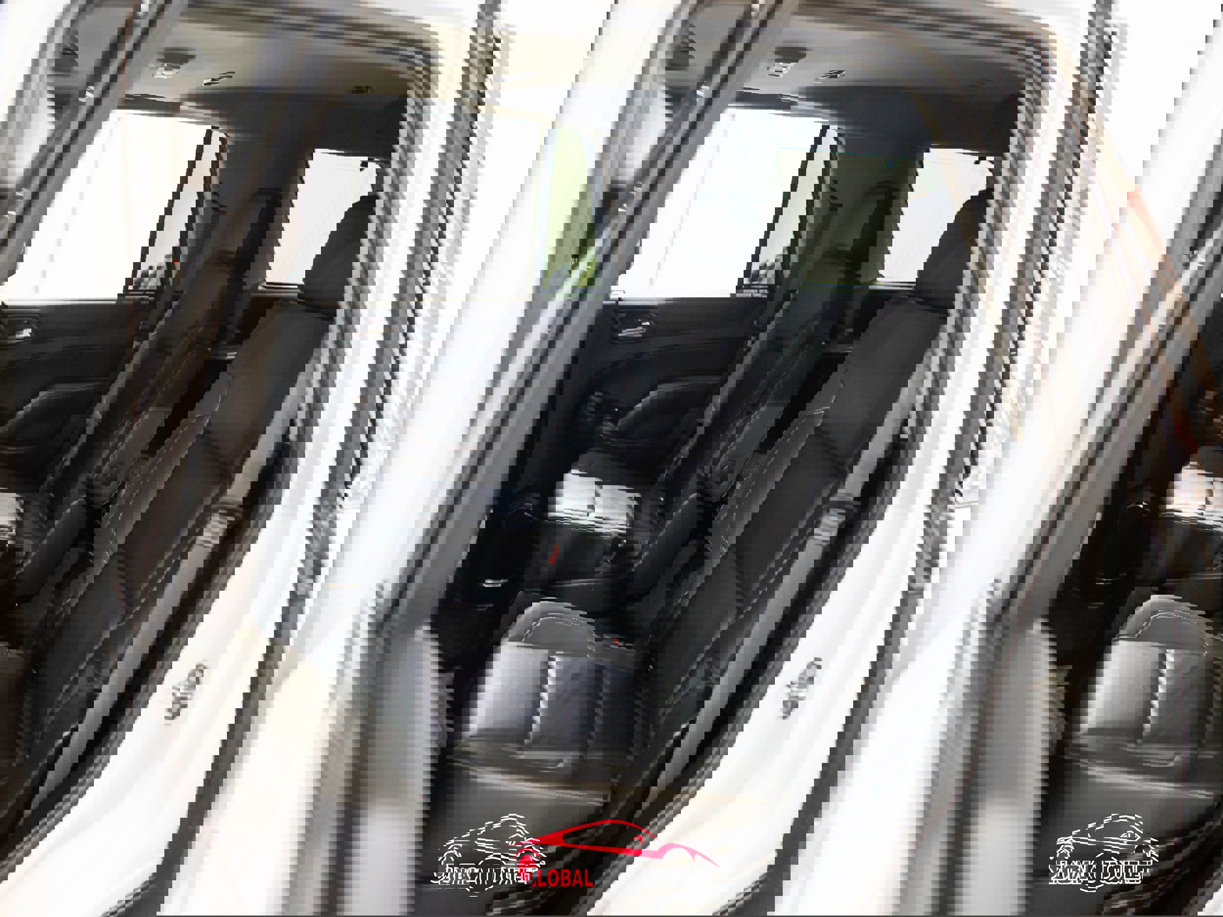 Used 2018 Chevrolet Tahoe LT w/ Luxury Package image 21