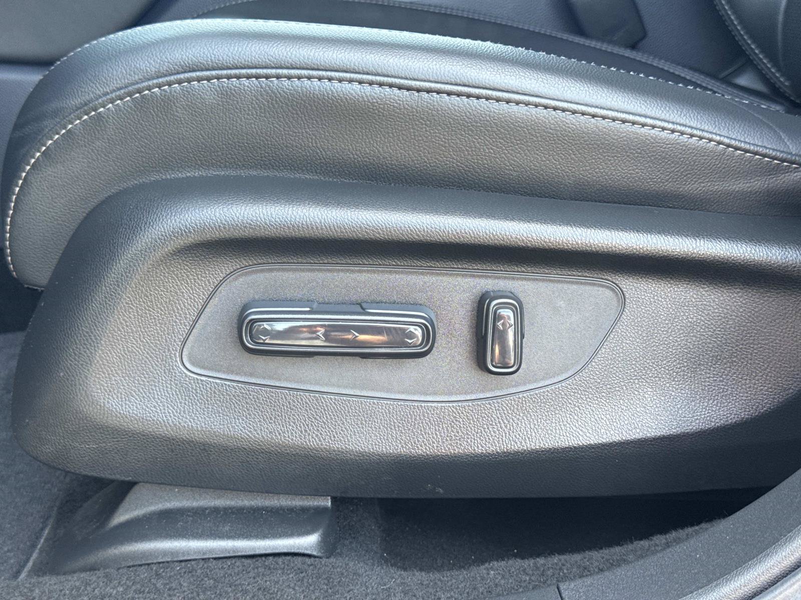Certified 2023 Honda HR-V EX-L image 24