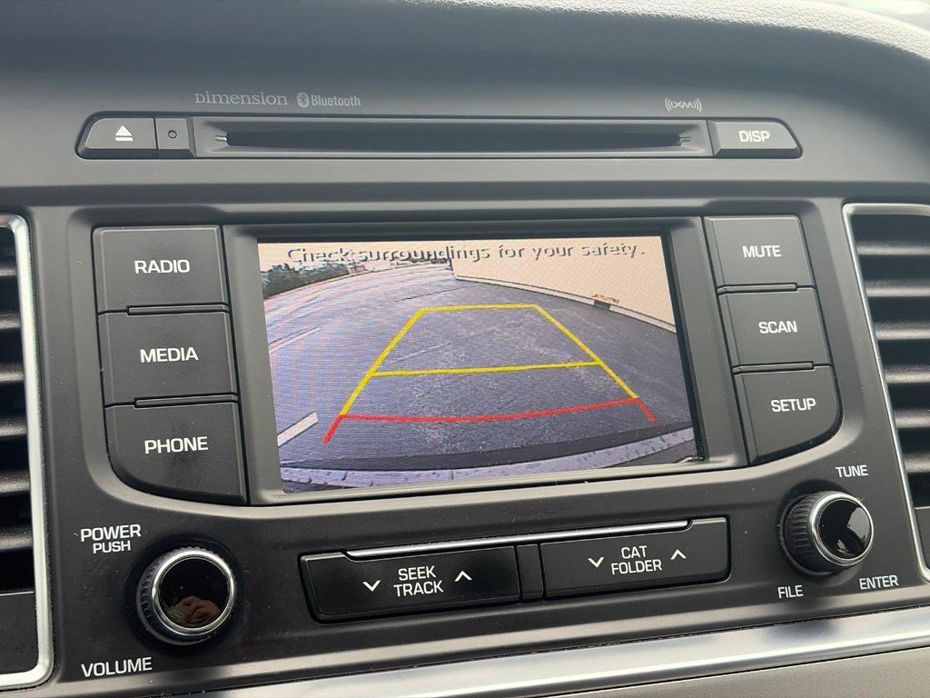 Used 2015 Hyundai Sonata Limited image 25