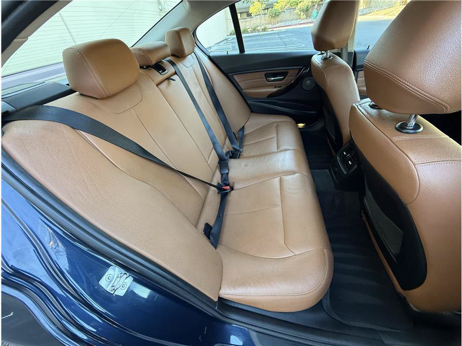 Used 2014 BMW 328i Sedan RWD image 20