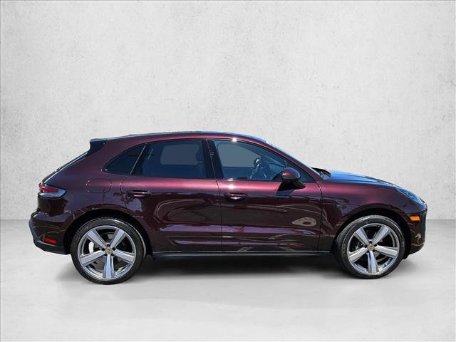 Used 2024 Porsche Macan AWD/4WD image 4