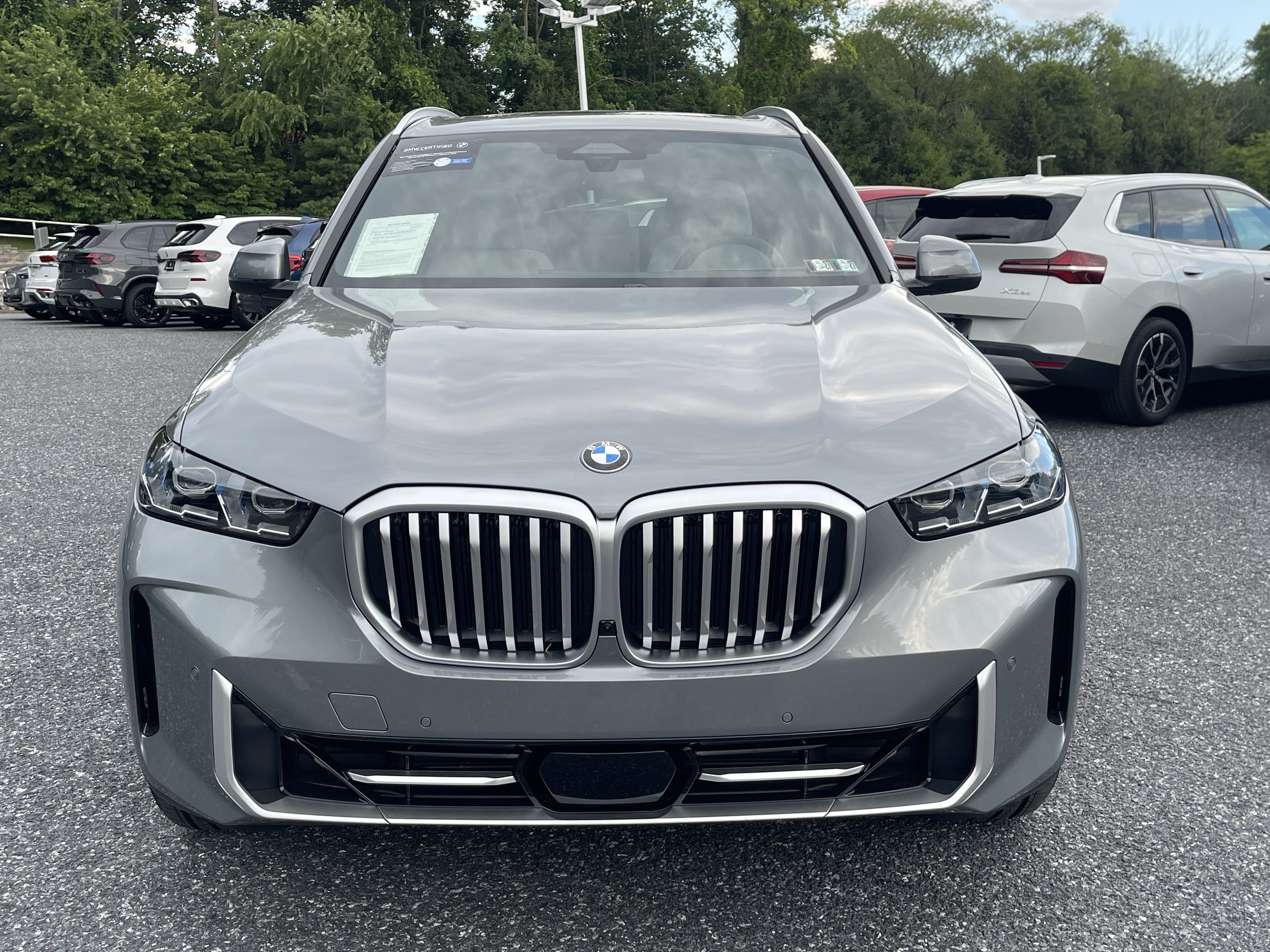 Used 2025 BMW X5 xDrive40i w/ Climate Comfort Package AWD/4WD image 2
