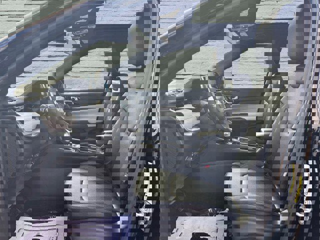 New 2025 Jeep Compass Limited w/ Sun & Sound Group image 9