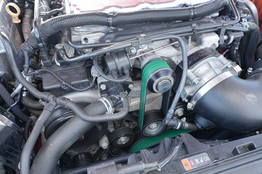 Used 2019 Chevrolet Camaro ZL1 RWD image 45