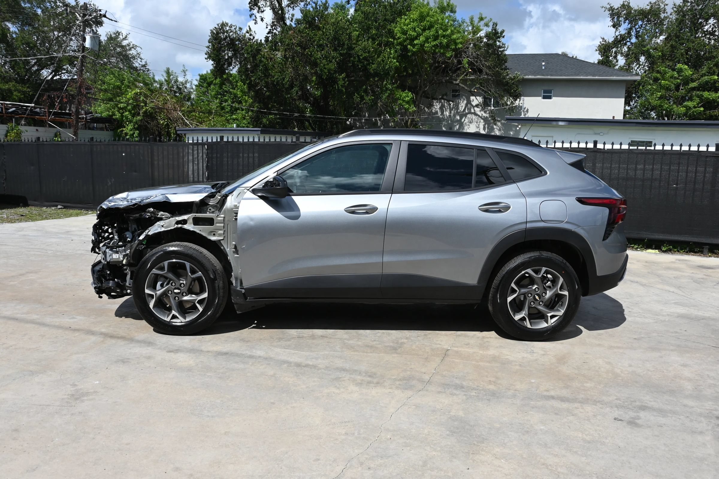 Used 2026 Chevrolet Trax LT FWD image 6