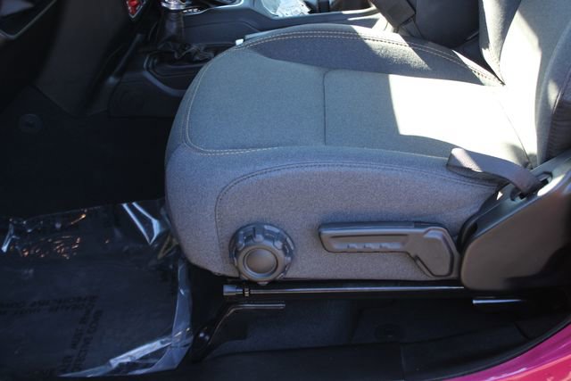 Used 2024 Jeep Wrangler Willys image 21