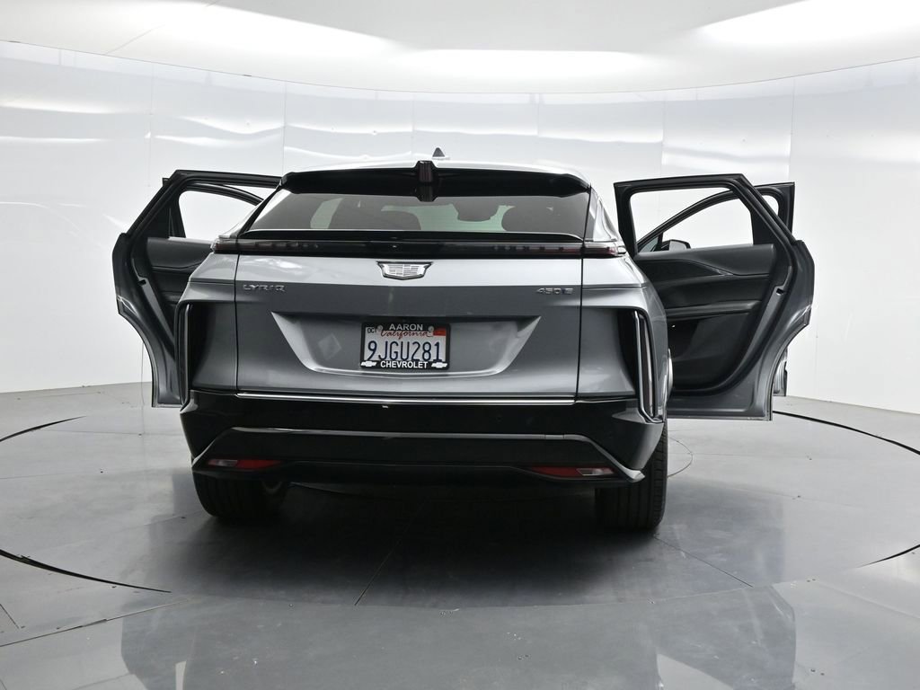 Used 2024 Cadillac Lyriq Luxury RWD image 45