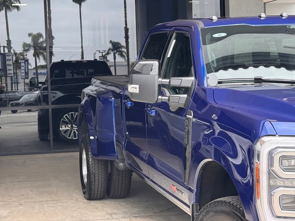 New 2026 Ford F350 Platinum AWD/4WD image 5