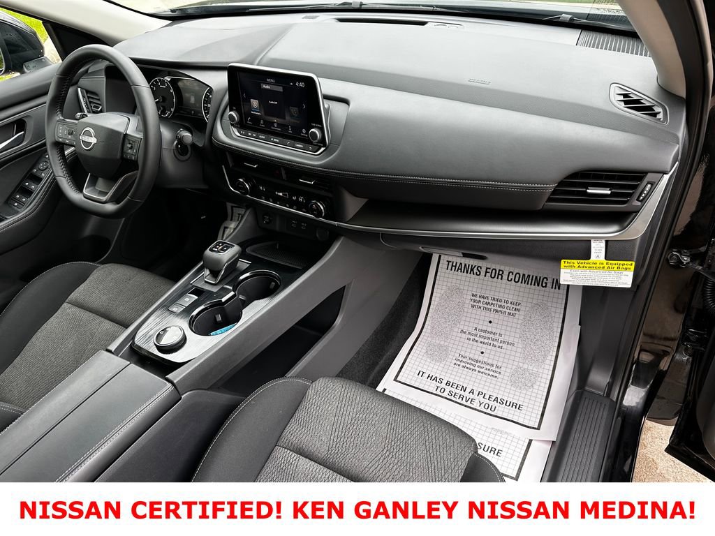 Certified 2026 Nissan Rogue SV AWD/4WD image 47