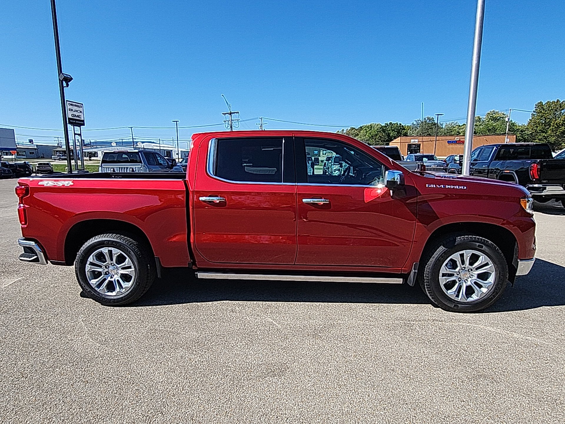 Used 2026 Chevrolet Silverado 1500 LTZ w/ Technology Package image 10